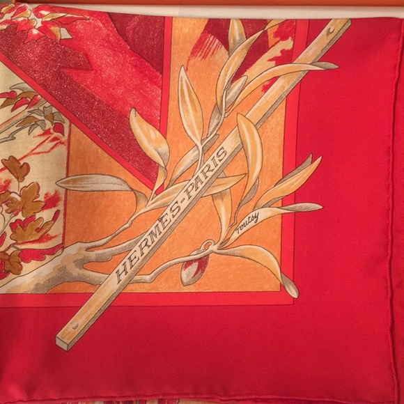 Hermes, just in, New and authentic scarf! - Picture 2 of 8